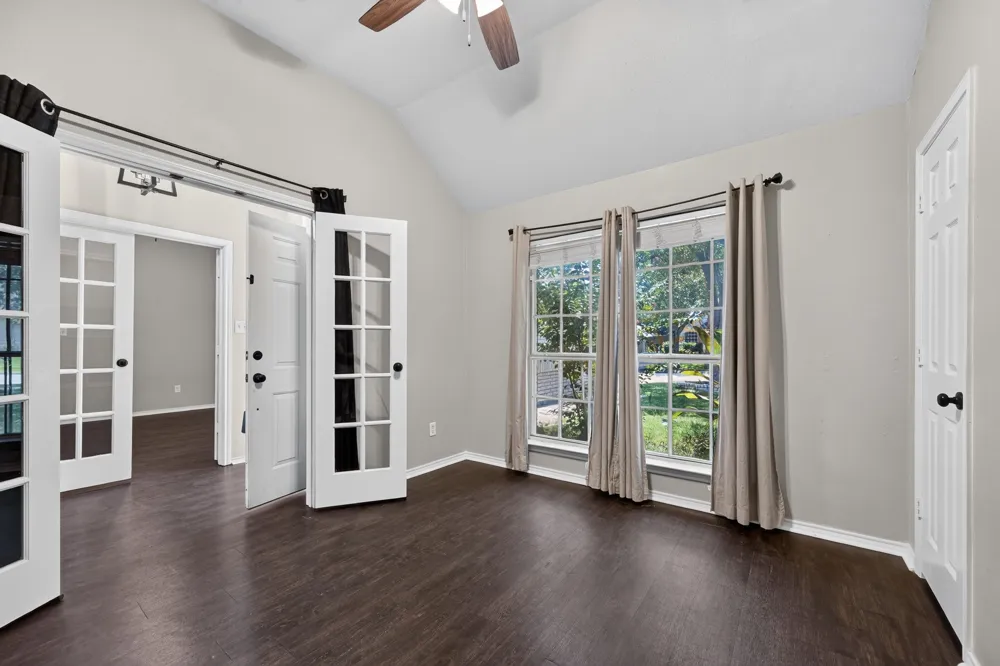 508 Kempson Court Saginaw, TX 76179