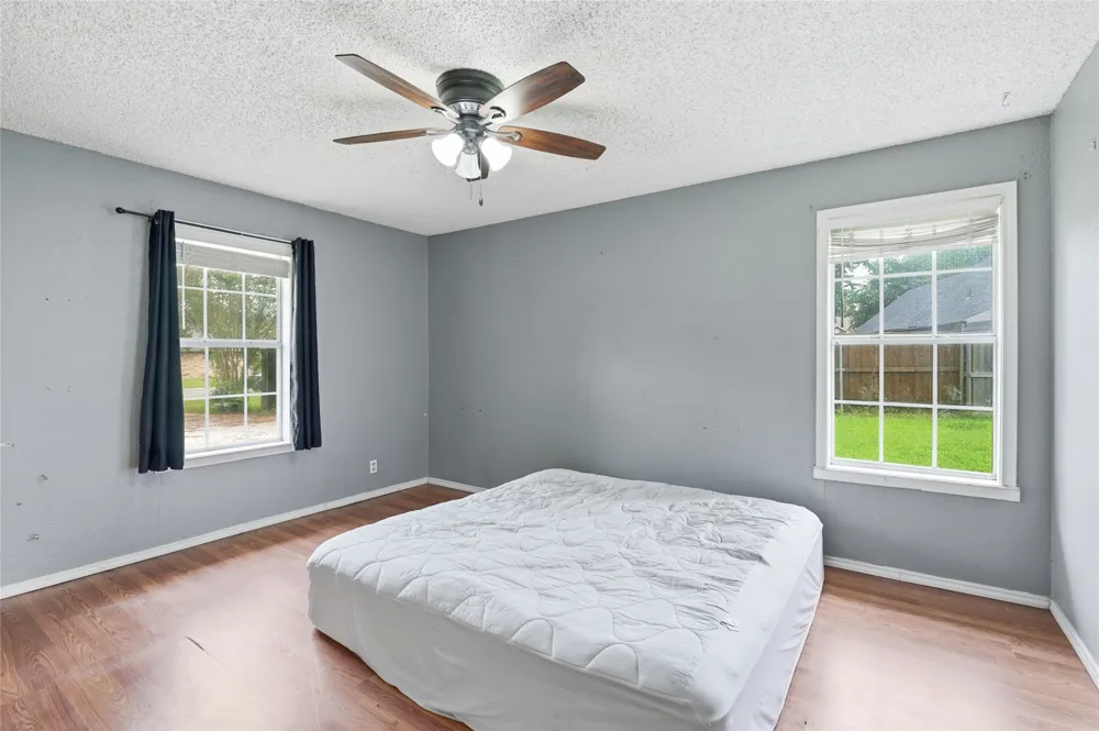 2205 Canyon Circle Bonham, TX 75418