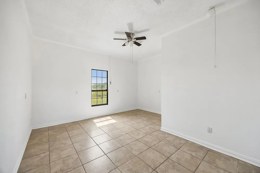 14221 County Road 545 Nevada, TX 75173