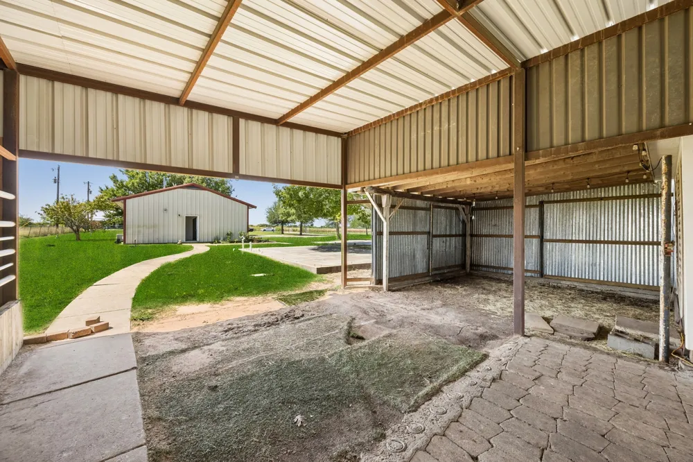 14221 County Road 545 Nevada, TX 75173