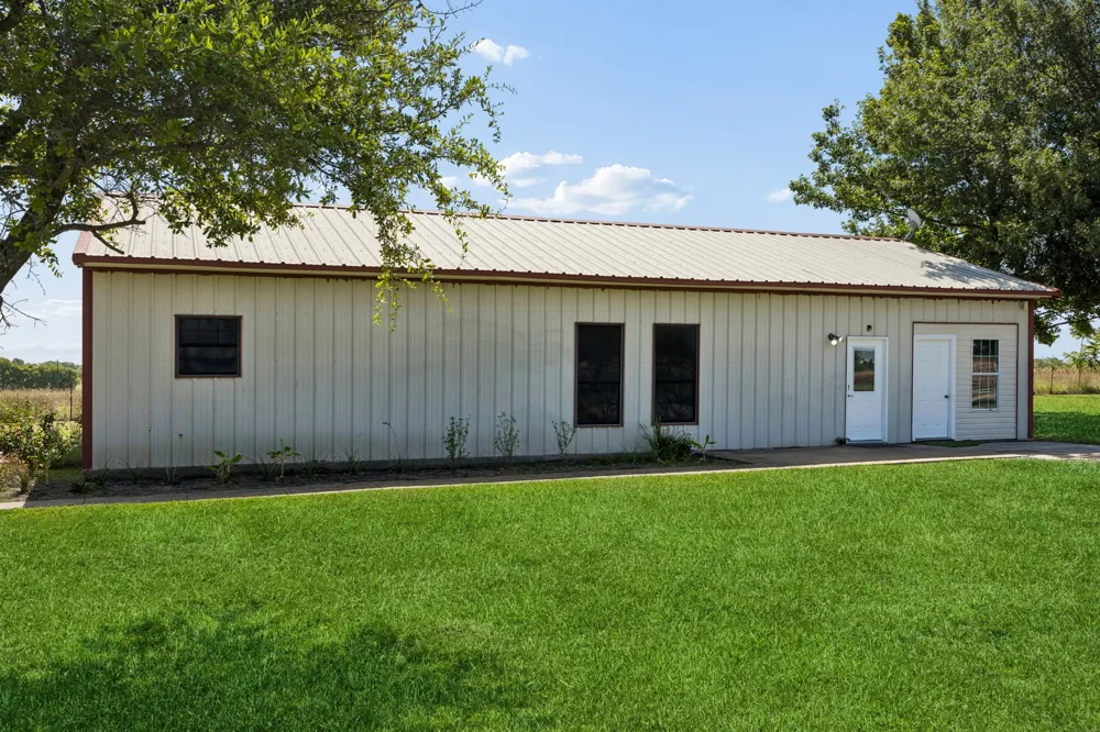 14221 County Road 545 Nevada, TX 75173
