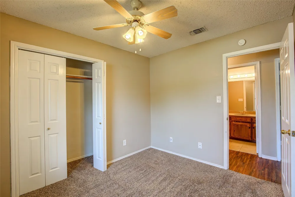 7724 Pebblebrook Drive Watauga, TX 76148