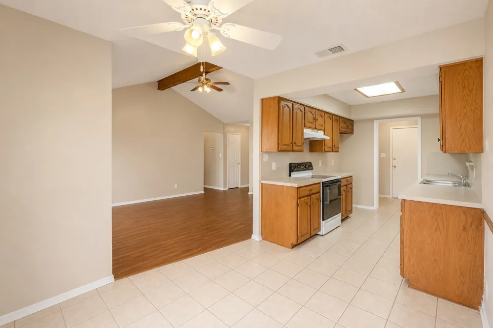 7724 Pebblebrook Drive Watauga, TX 76148