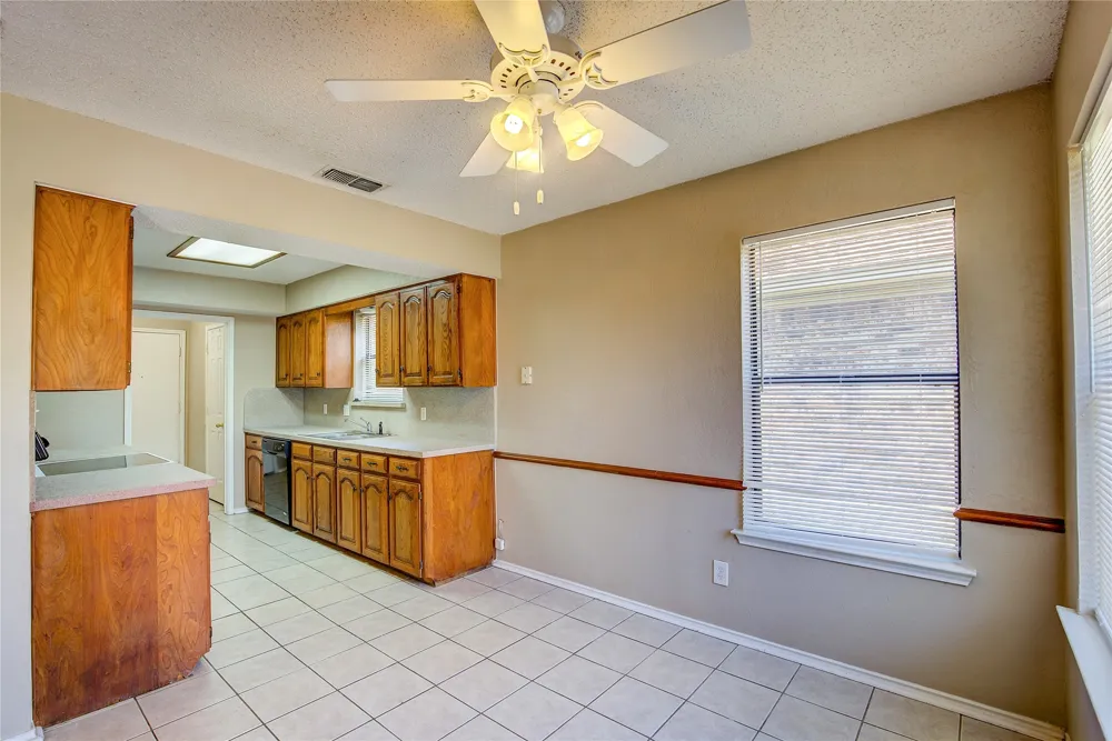 7724 Pebblebrook Drive Watauga, TX 76148
