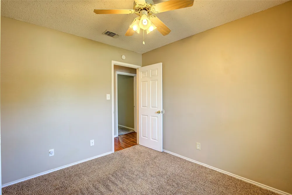 7724 Pebblebrook Drive Watauga, TX 76148