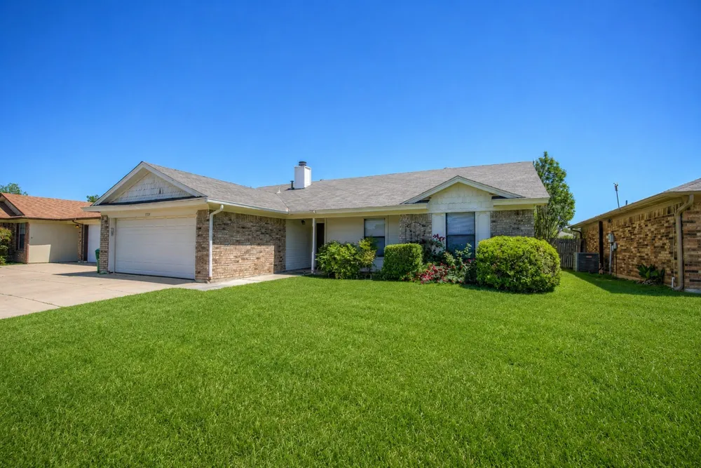 7724 Pebblebrook Drive Watauga, TX 76148