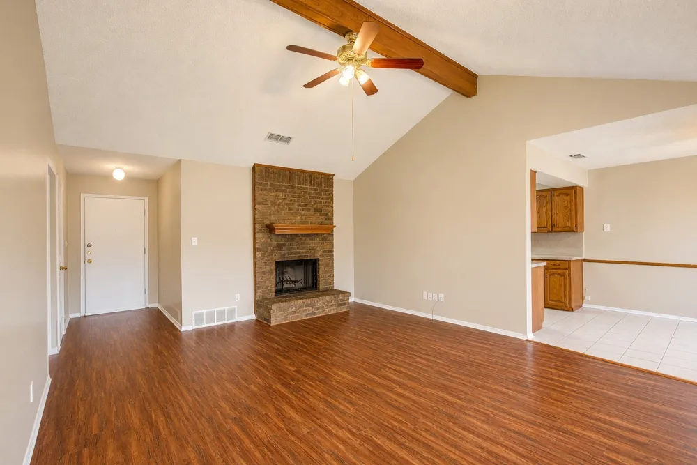 7724 Pebblebrook Drive Watauga, TX 76148