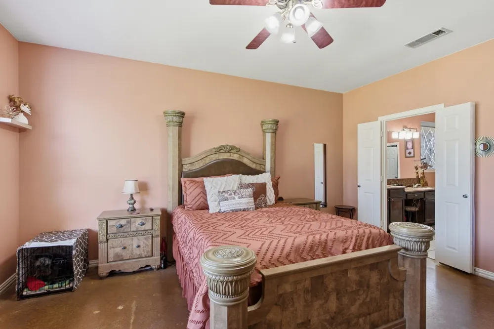 305 Ravenna Road Lake Dallas, TX 75065