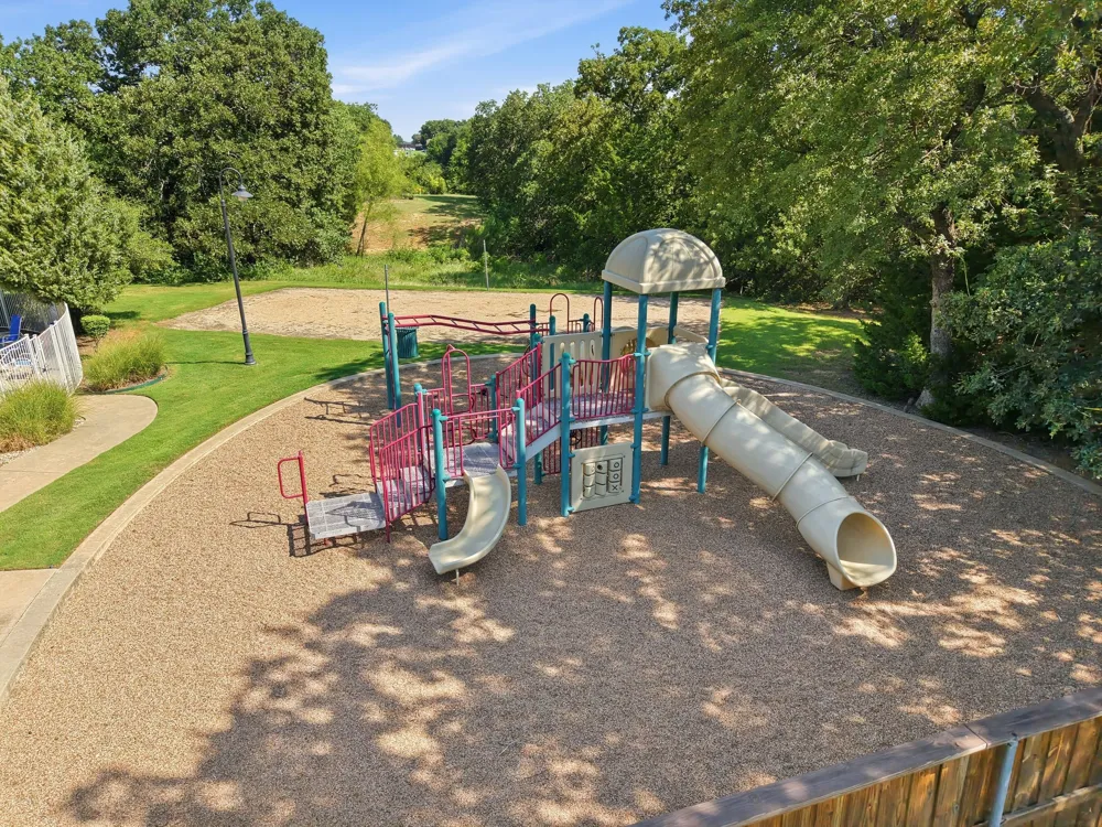 305 Ravenna Road Lake Dallas, TX 75065