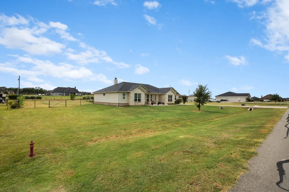 170 Spring Creek Circle Paradise, TX 76073