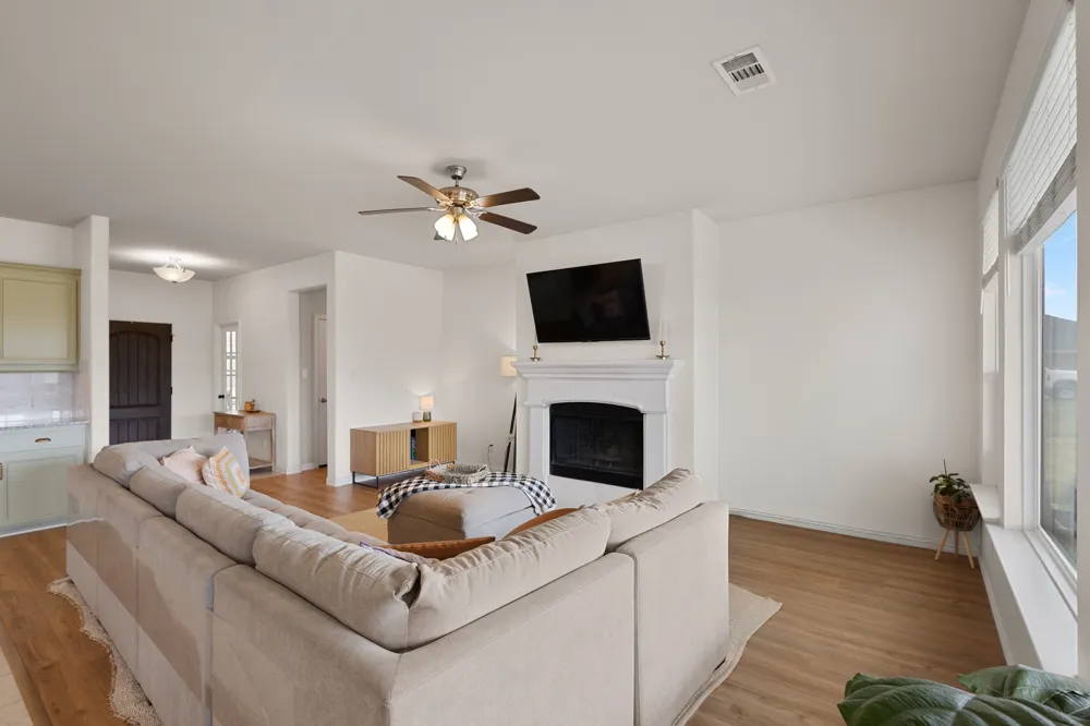 170 Spring Creek Circle Paradise, TX 76073