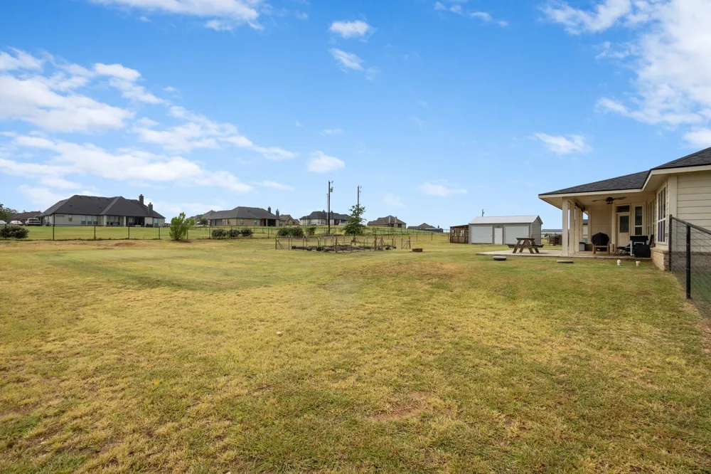 170 Spring Creek Circle Paradise, TX 76073