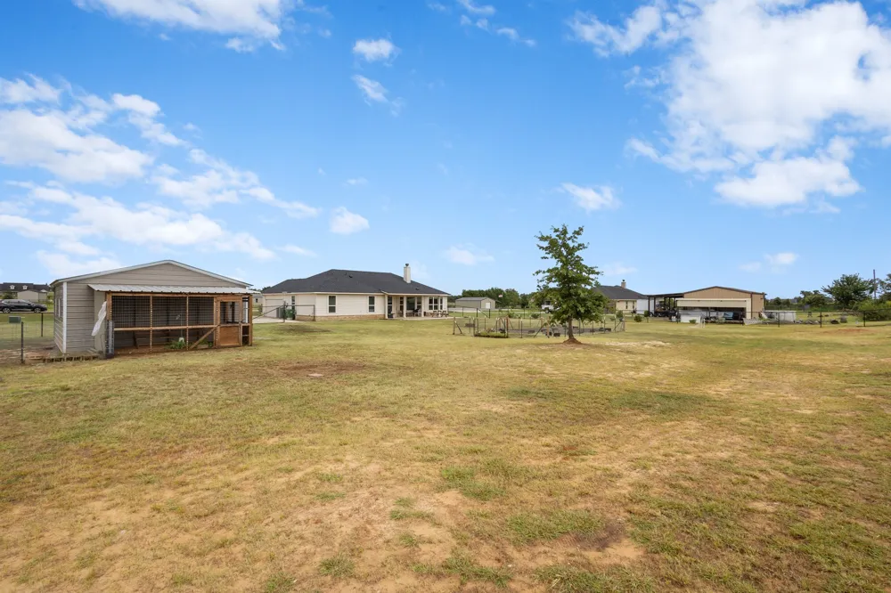 170 Spring Creek Circle Paradise, TX 76073