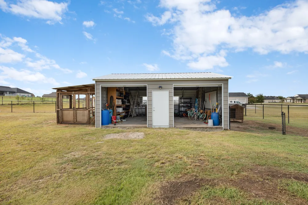 170 Spring Creek Circle Paradise, TX 76073