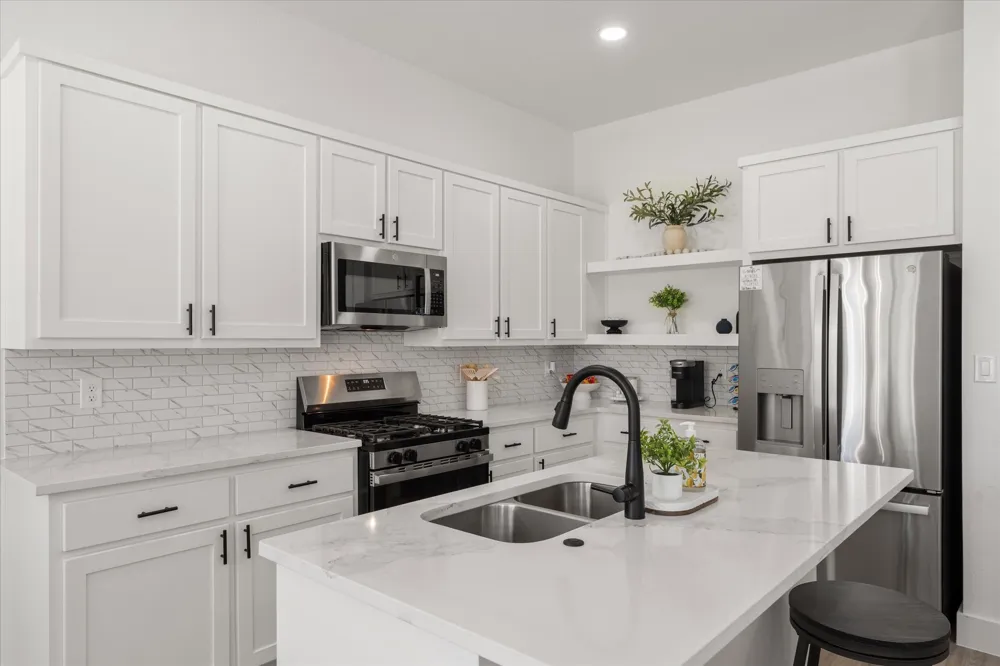 196 W 17th Street Mt Pleasant, TX 75455