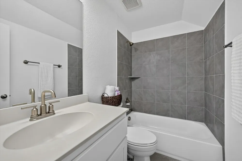 533 Cedarwood Street Little Elm, TX 76227