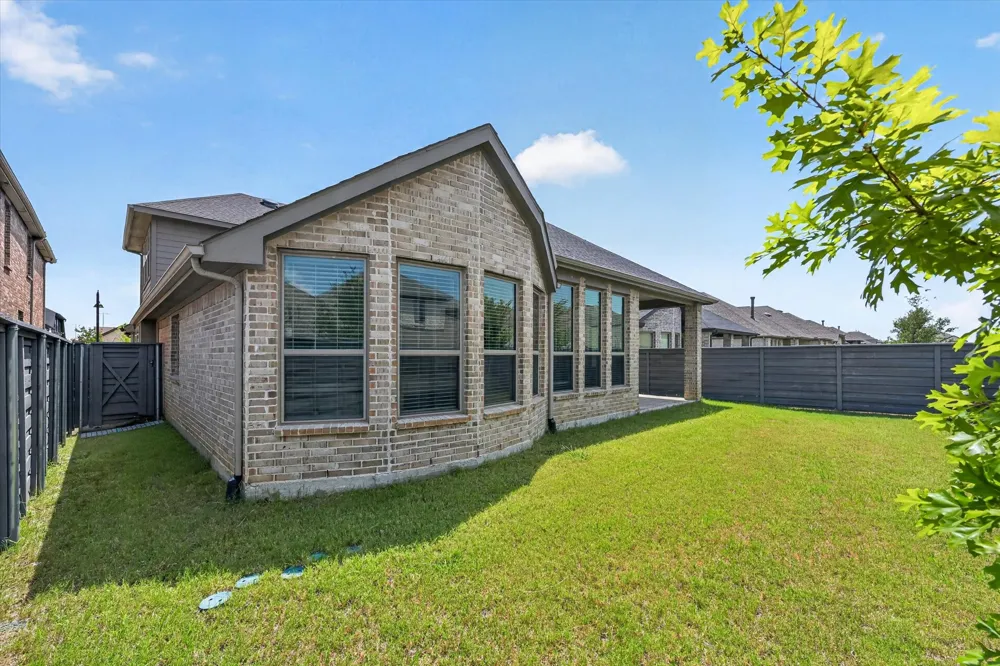 533 Cedarwood Street Little Elm, TX 76227