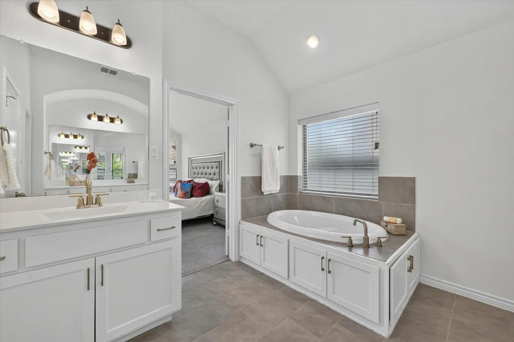 533 Cedarwood Street Little Elm, TX 76227