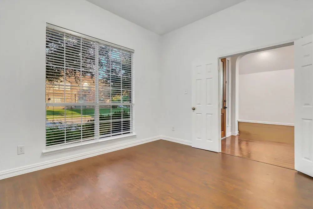 1194 Maple Ridge Way Murphy, TX 75094