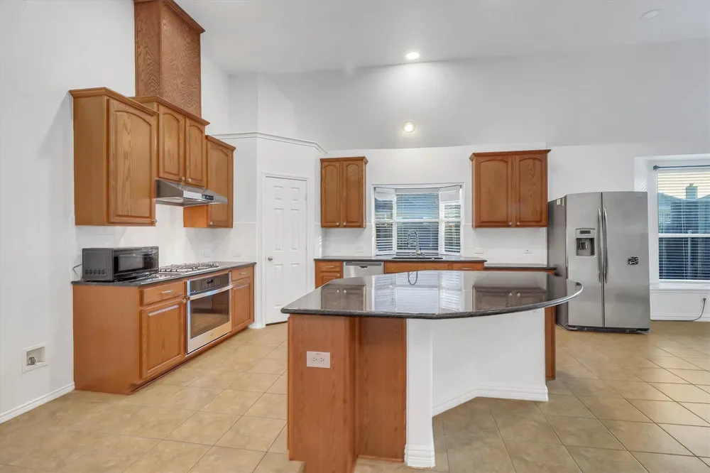 1194 Maple Ridge Way Murphy, TX 75094