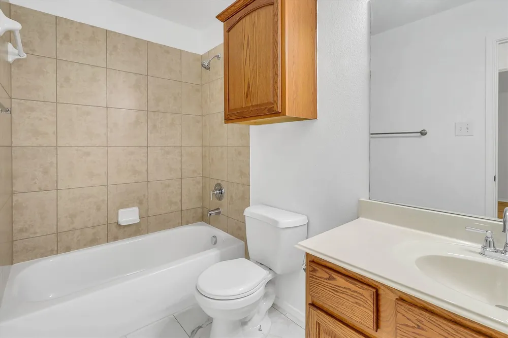 1194 Maple Ridge Way Murphy, TX 75094