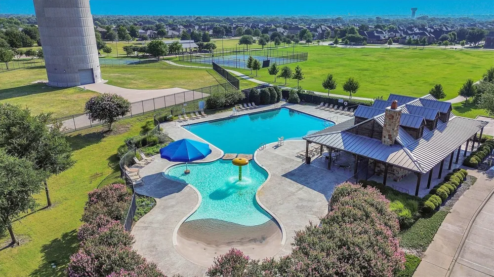 1194 Maple Ridge Way Murphy, TX 75094