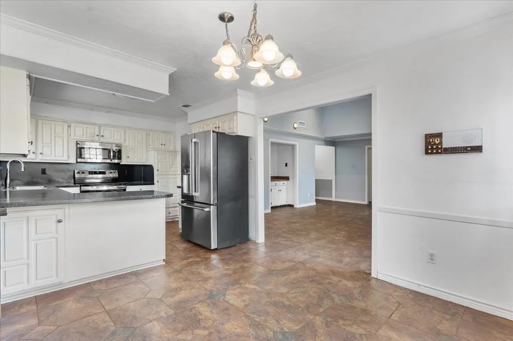 1820 Green Ridge Court Carrollton, TX 75007