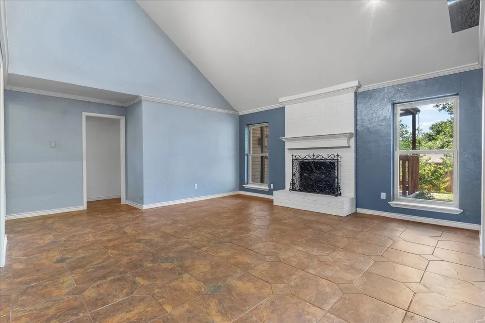 1820 Green Ridge Court Carrollton, TX 75007