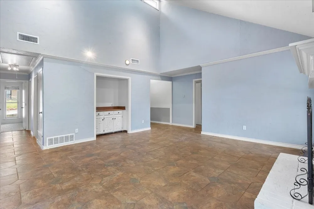 1820 Green Ridge Court Carrollton, TX 75007
