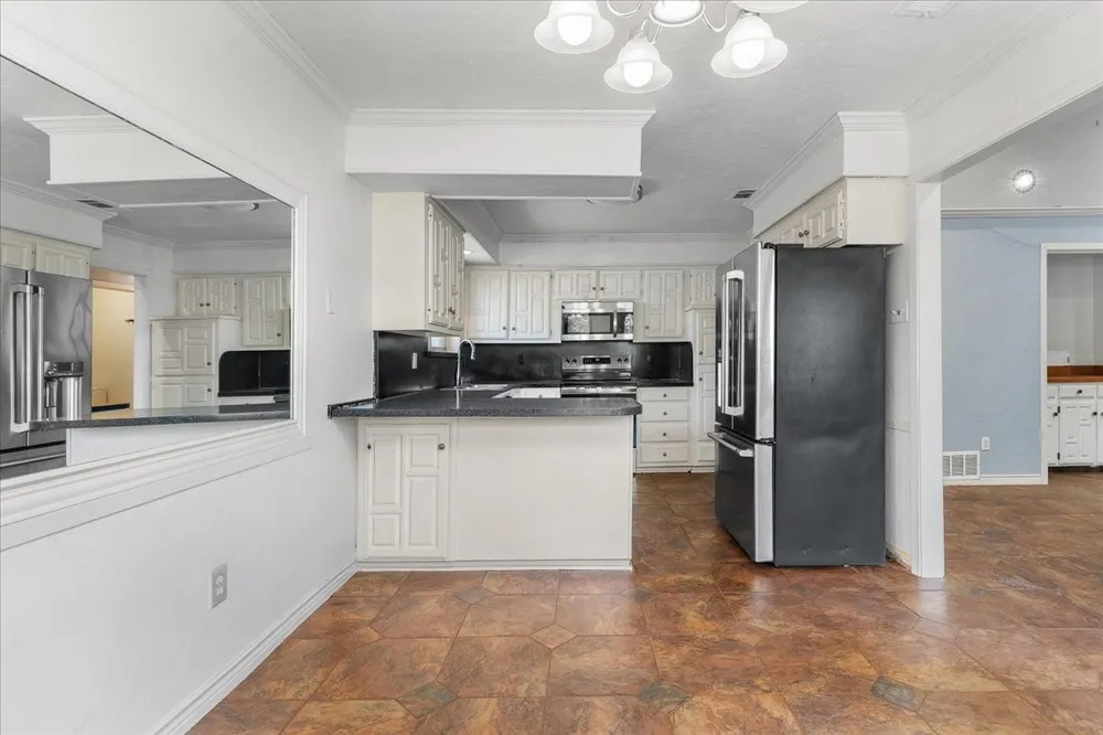 1820 Green Ridge Court Carrollton, TX 75007