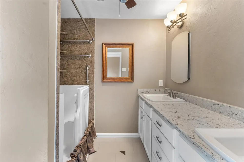 1820 Green Ridge Court Carrollton, TX 75007