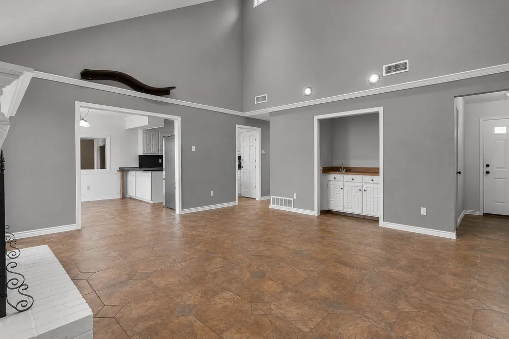 1820 Green Ridge Court Carrollton, TX 75007