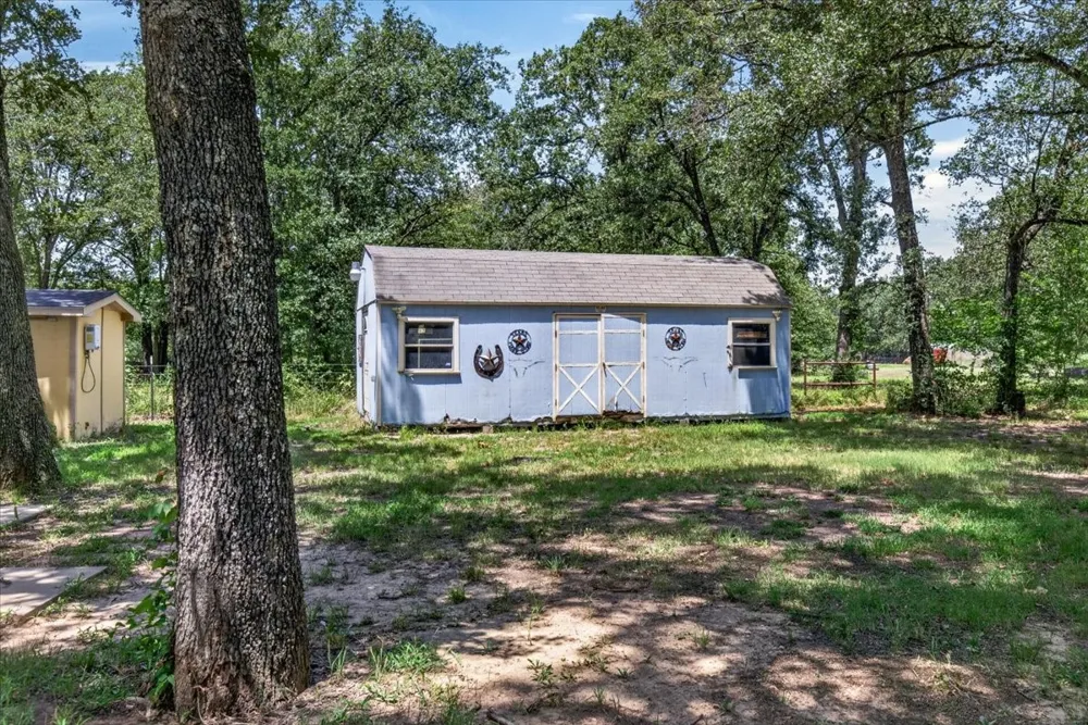 12281 County Road 2149 Kemp, TX 75143