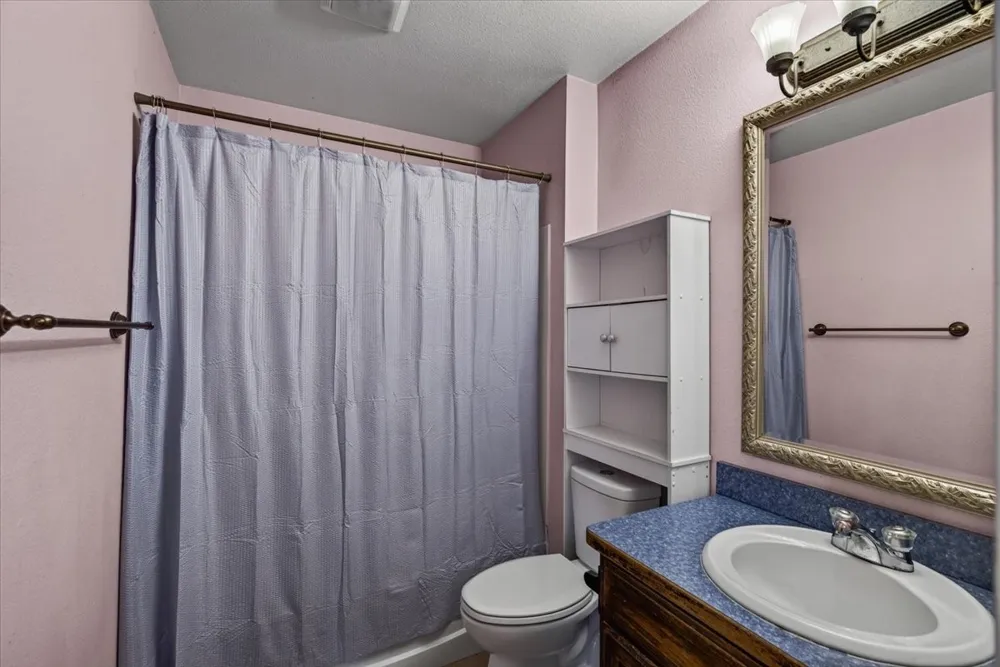 12281 County Road 2149 Kemp, TX 75143
