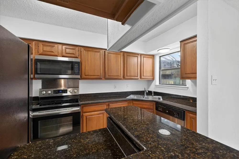 2103 Friendly Drive #3211 Arlington, TX 76011