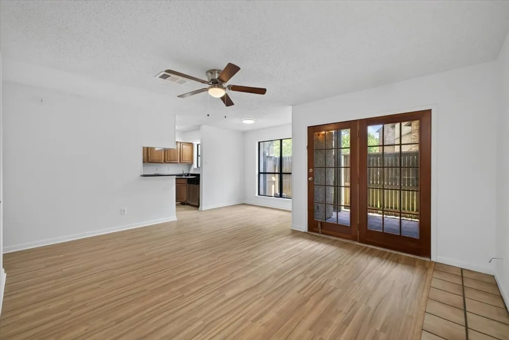 2103 Friendly Drive #3211 Arlington, TX 76011