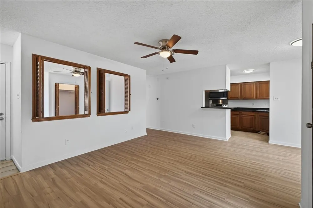 2103 Friendly Drive #3211 Arlington, TX 76011