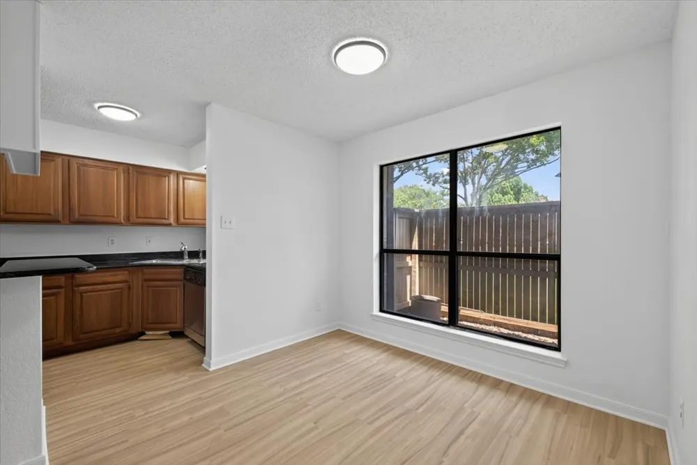 2103 Friendly Drive #3211 Arlington, TX 76011