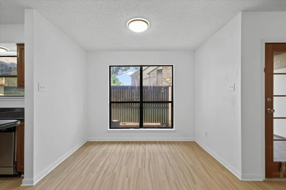 2103 Friendly Drive #3211 Arlington, TX 76011