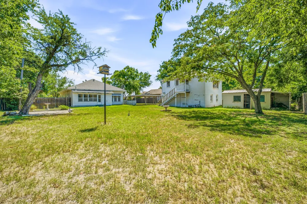 648 Belknap Street Stephenville, TX 76401