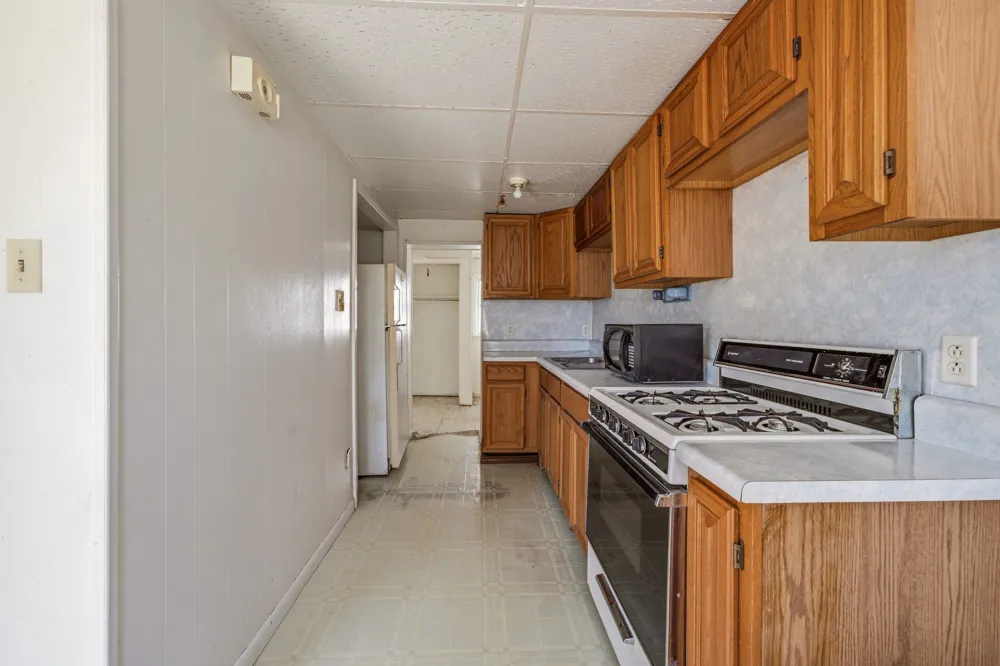 648 Belknap Street Stephenville, TX 76401