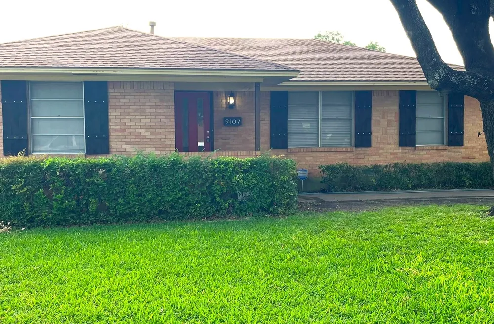 9107 Lindaro Lane Dallas, TX 75228