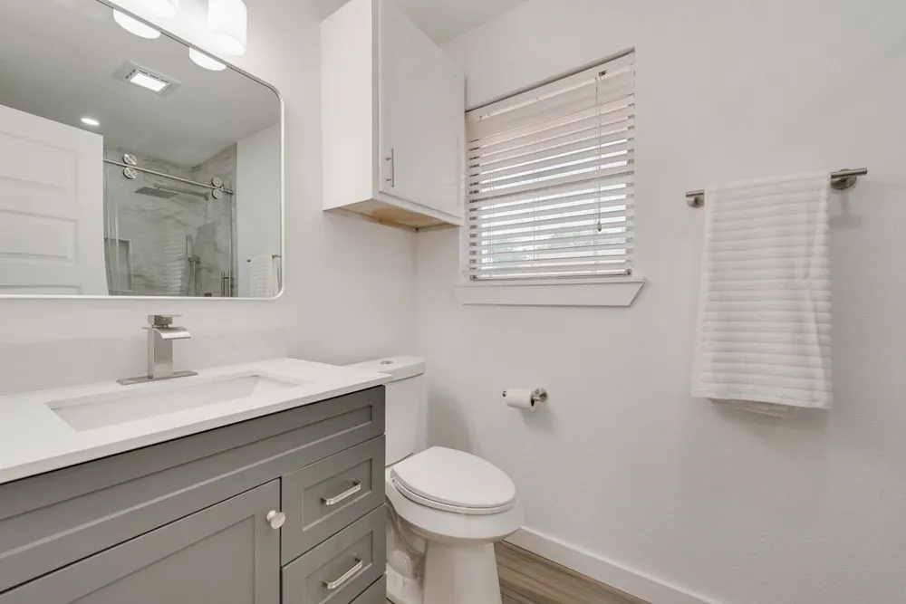 9107 Lindaro Lane Dallas, TX 75228