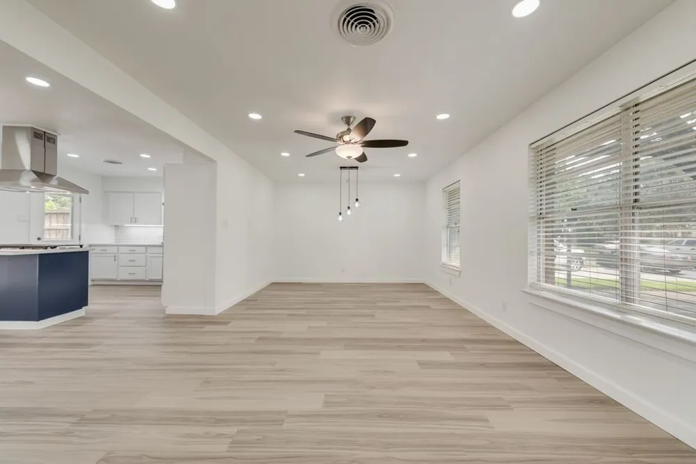 9107 Lindaro Lane Dallas, TX 75228