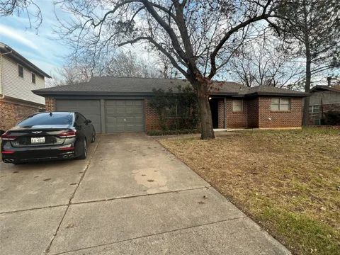 513 Simmons Drive