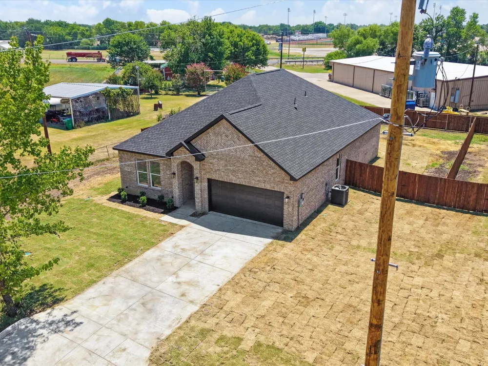 112 Miller Road Kemp, TX 75143