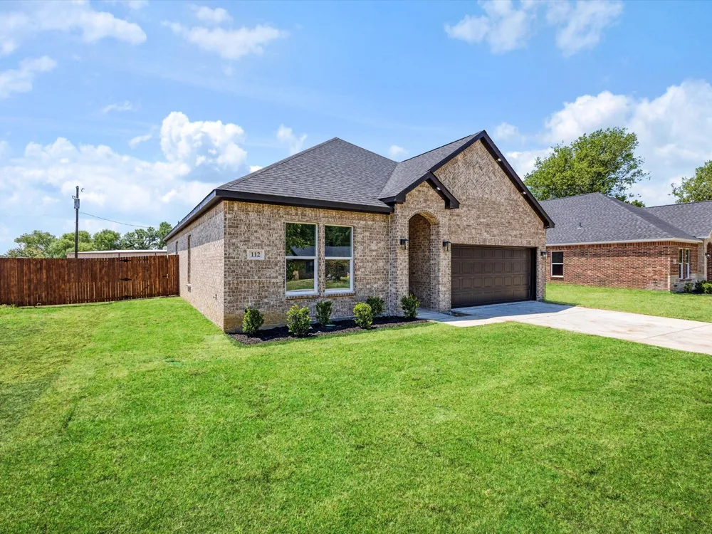 112 Miller Road Kemp, TX 75143