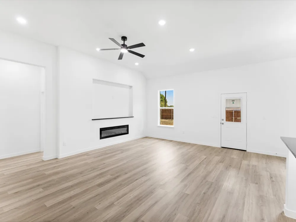 112 Miller Road Kemp, TX 75143