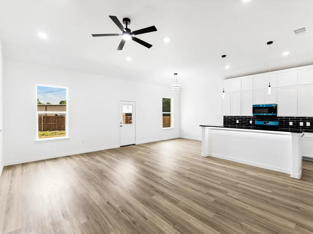 112 Miller Road Kemp, TX 75143