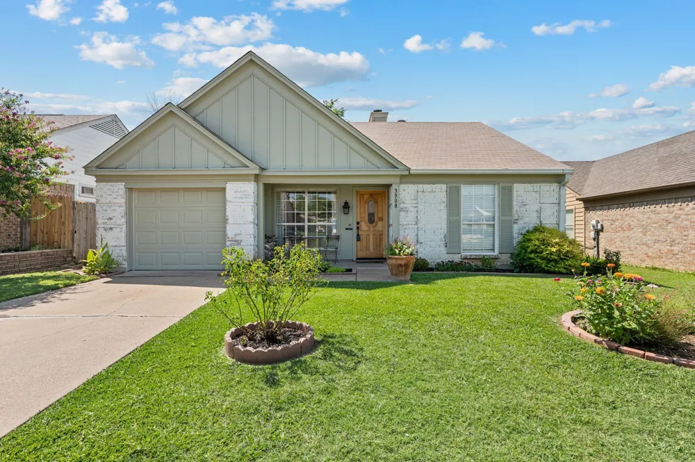 3908 River Birch Road Fort Worth, TX 76137